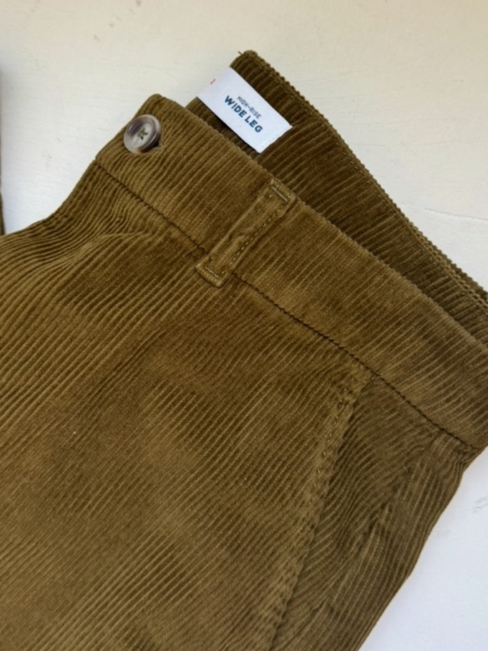Old Navy High Rise Wide Leg Corduroy Pants - Picture 4 of 7